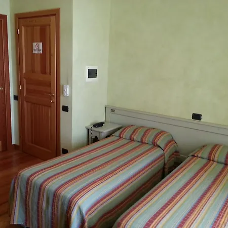 Hotel Borgonuovo